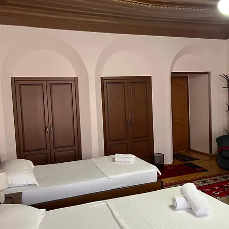 Guest House Gjergo, OLD TOWN Maison d'hôtes Berat