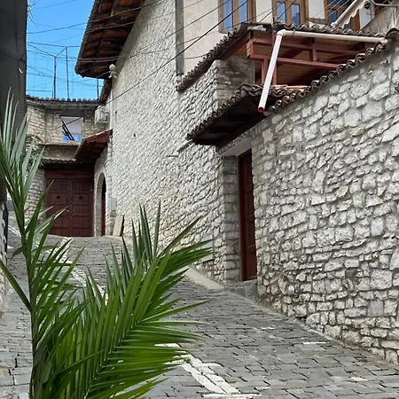 Guest House Gjergo, OLD TOWN 3*