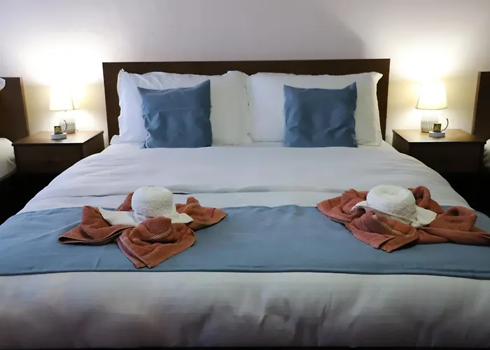 Xhulio Castle Walk Penzion