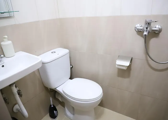 Xhulio Castle Walk Penzion Berat